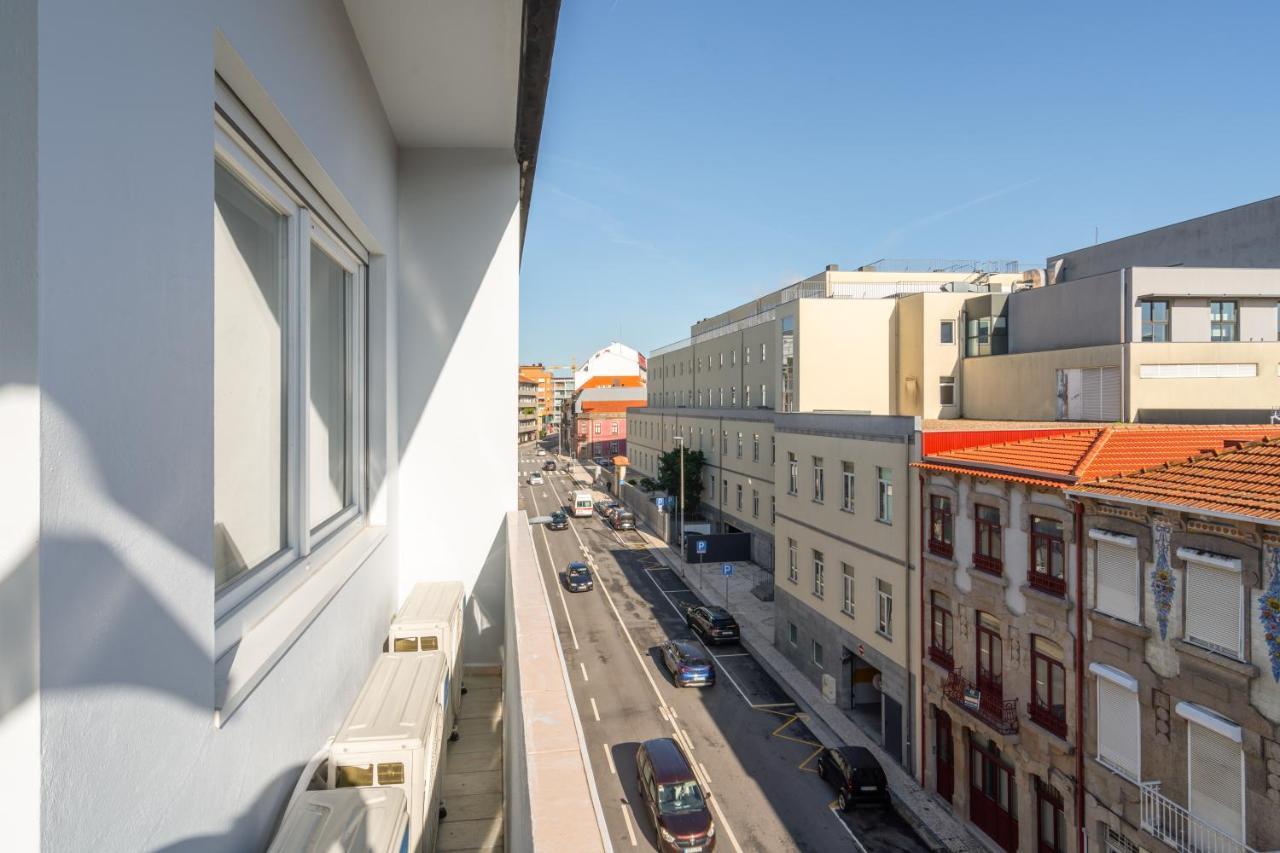 Host Wise - Fantastic Contemporary Flat W Balcony Lägenhet OOporto Exteriör bild